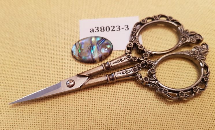 Магнит для игл (Кабошон из перламутра гелиотиса,18*25*3мм) а38023-3